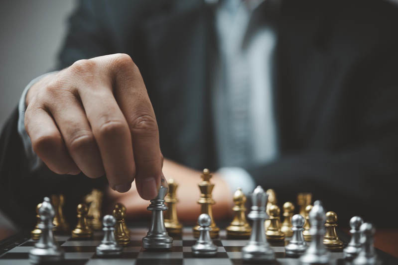 دست و مهره شطرنج