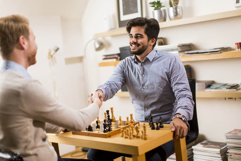 دست دادن بازیکنان