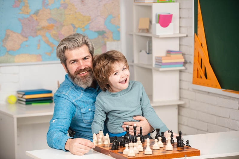 بازی بچه و پدر