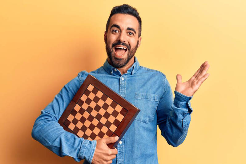 پسرک خوشحال