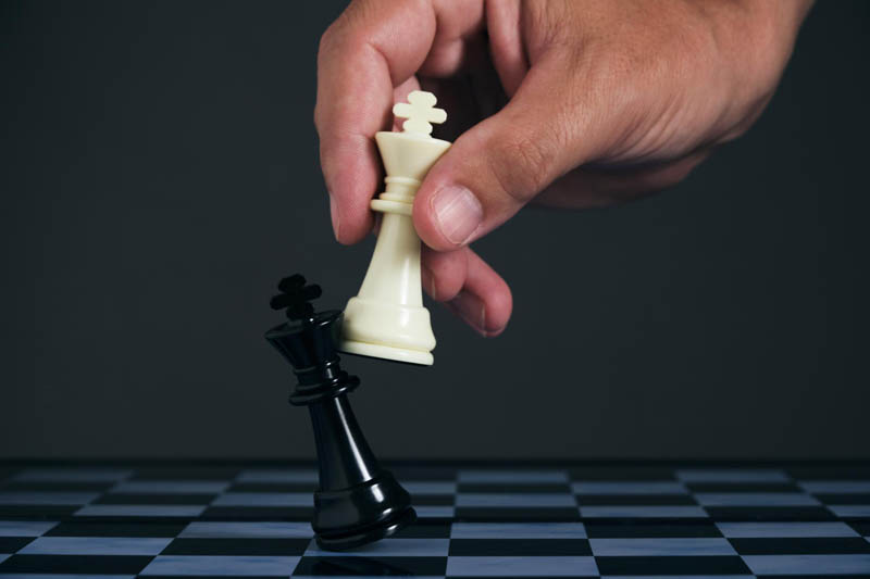 حمله به شاه