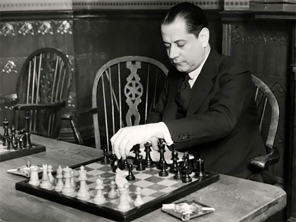 آقای Jose R Capablanca نویسنده کتاب A Primer of Chess