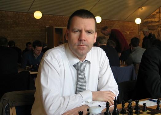 Jacob Agard نویسنده کتاب محاسبات در شطرنج (آمادگی برای درجه استاد بزرگی)