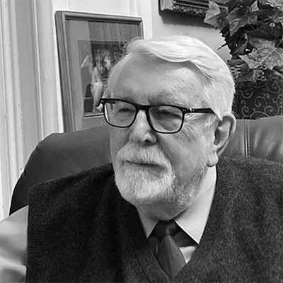 اقای Frank Brady نویسنده کتاب Chess How to Improve Your Technique