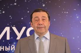 مایکل شرشفسکی نویسنده استراتژی آخر بازی