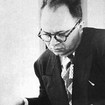 Fred Reinfeldنویسنده کتاب Hypermodern Chess