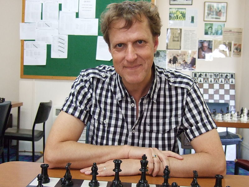 اقای Gary Lane نویسنده کتاب Improve Your Chess in 7 Days