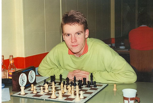 اقای Jacob Aagaard نویسنده کتاب Inside the Chess Mind: How Players of All Levels Think About the Game