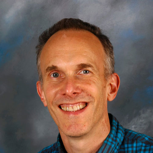 اقای Charles Hertan نویسنده کتاب Power Chess for Kids