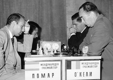 آلبریک اوکلی نویسنده کتاب شطرنج مقدماتی