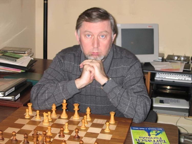 Sam Palatnik, Lev Albert نویسنده کتاب آموزش و تمرین تاکتیک های شطرنج برای بازیکنان مسابقات