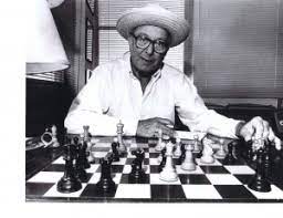 آقای Arnold Denker نویسنده کتاب The Bobby Fischer I Knew and Other Stories