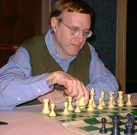 آقای Larry Kaufman نویسنده کتاب The Chess Advantage in Black and White: Opening Moves of the Grandmasters