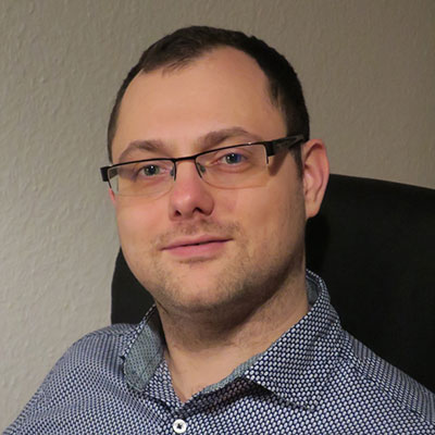 اقای Hannes Langrock نویسنده کتاب The Modern Scandinavian