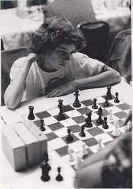 آقای Eric Tangborn نویسنده کتاب The Unknown Bobby Fischer